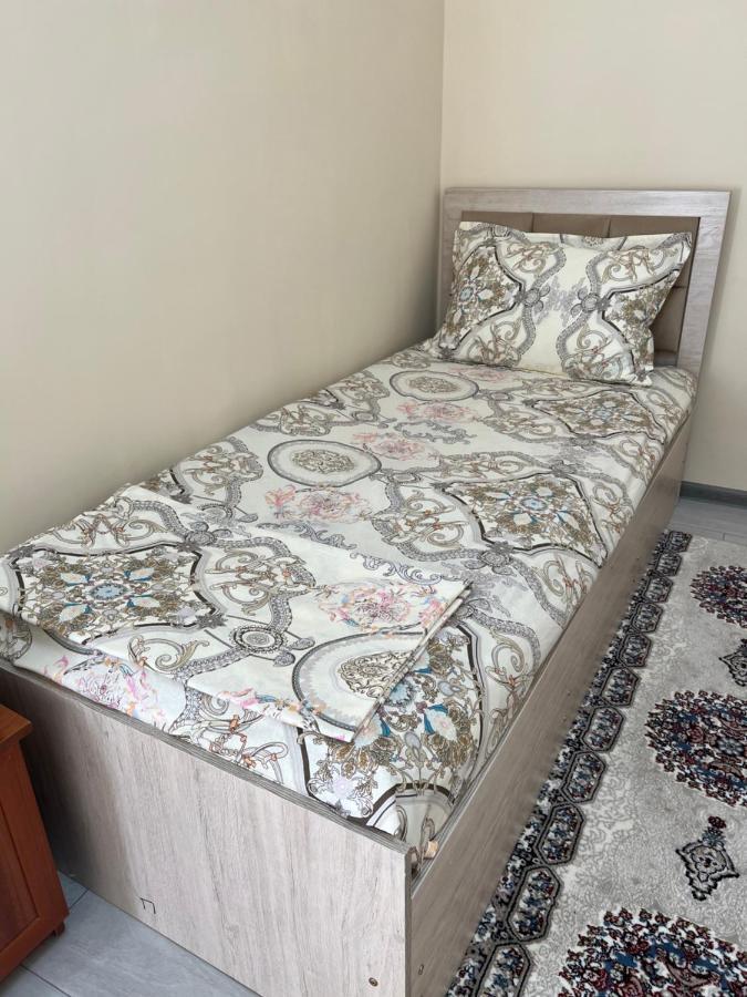 In Center Of Bukhara Family Guest House Mirg'Iyos Exterior foto